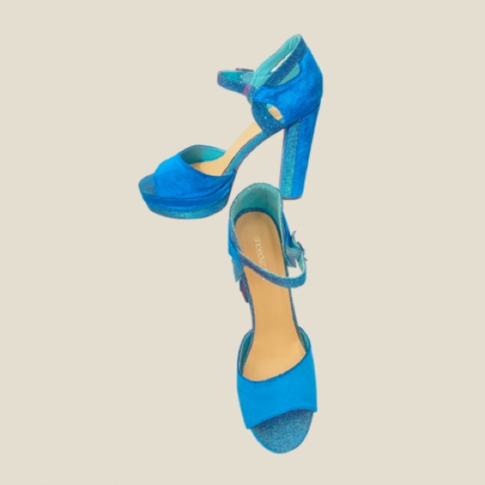 Blue /Shoedazzle/strap/pump